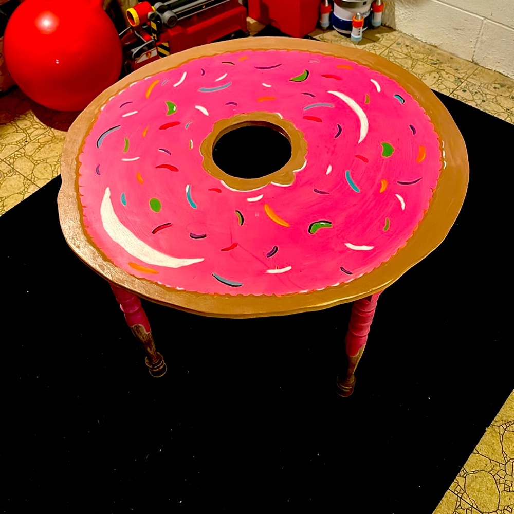 Donut table